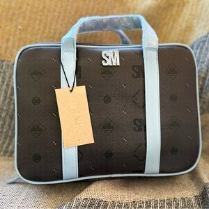Steve Madden travel bag NWT